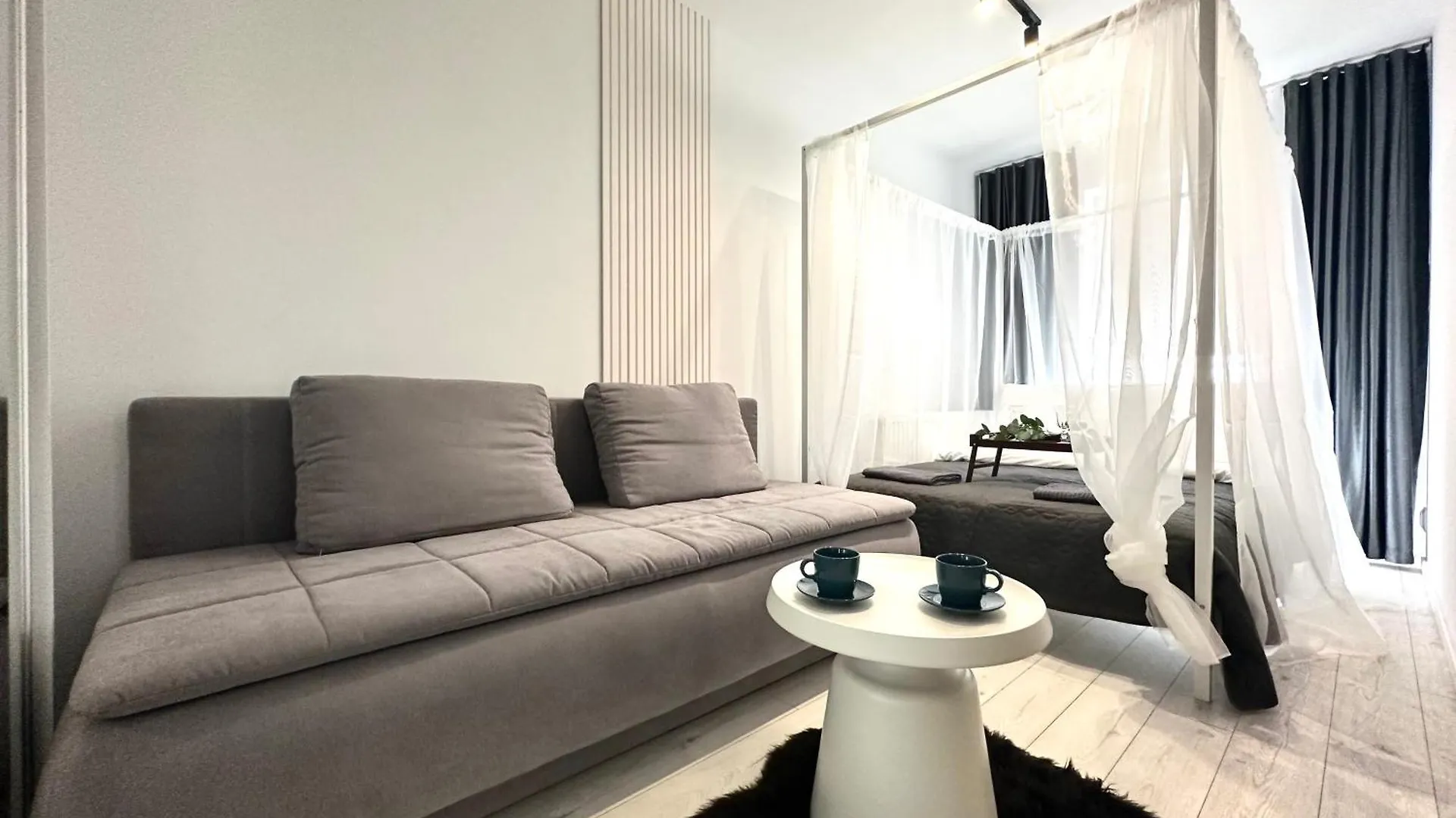 Podworcowa Apartment - Self Check-In 20H Wrocław