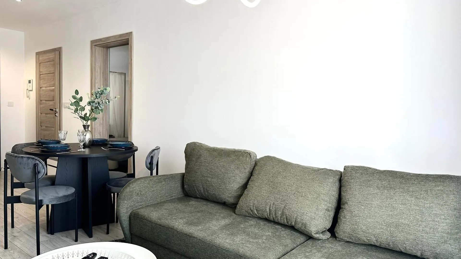 Podworcowa Apartment - Self Check-In 20H Wrocław 0*,  Polska